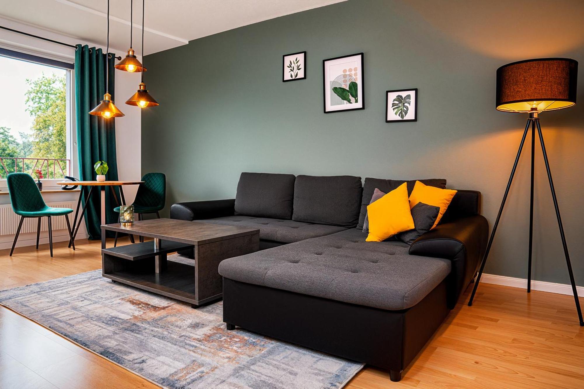 Smart Home - Essen - Perfect For 5 Guests! Central - Balcony - Netflix - Free Parking Zone Buitenkant foto